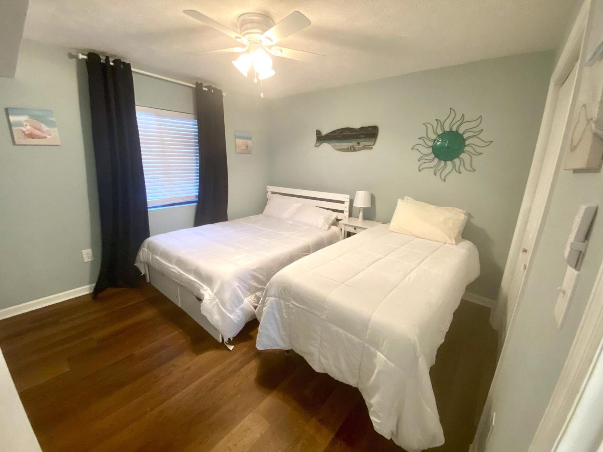 Beautiful Beachfront-Oceanfront First Floor 2Br 2Ba Condo In Cherry Grove, North Myrtle Beach! Renovated With A Fully Equipped Kitchen, 3 Separate Beds, Pool, Private Patio & Steps To The Sand! Buitenkant foto